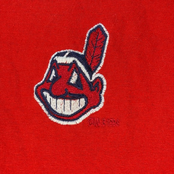 Pro Player Cleveland Indians Chief Wahoo Mens V-Neck MLB T-Shirt Red Size Medium - Picture 6 of 9